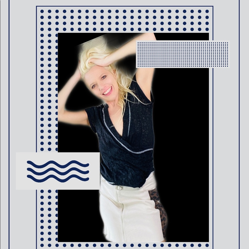 She and Sky Brand new skirt adorbs